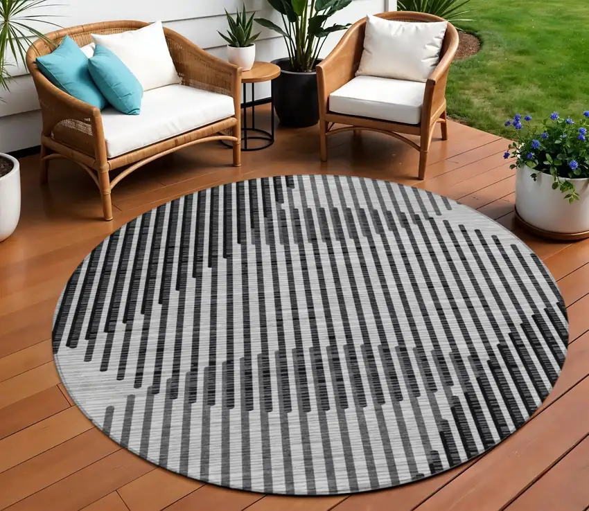 8' Gray And Black Round Geometric Washable Indoor Outdoor Area Rug Photo 1