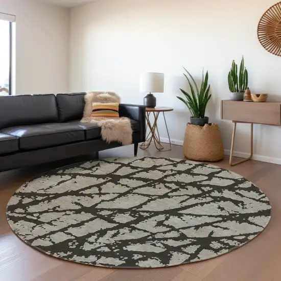 8' Gray And Charcoal Abstract Washable Round Rug With UV Protection Photo 5