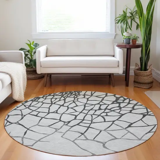 8' Gray And Charcoal Round Abstract Washable Indoor Outdoor Area Rug Photo 8