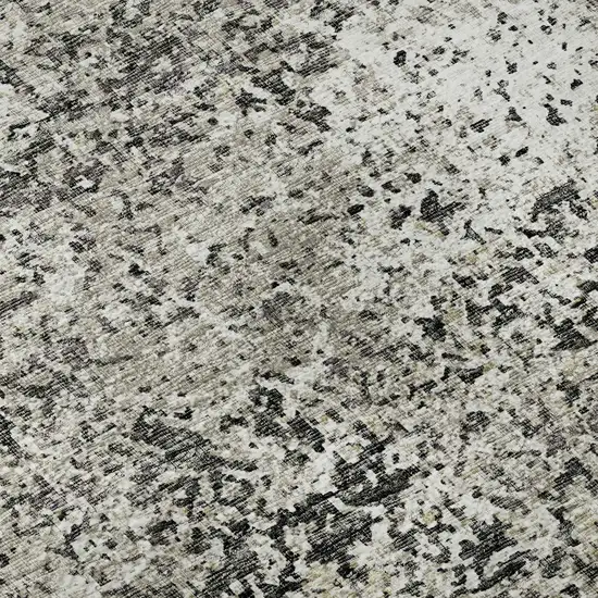 8' Gray And Charcoal Round Abstract Washable Indoor Outdoor Area Rug Photo 8