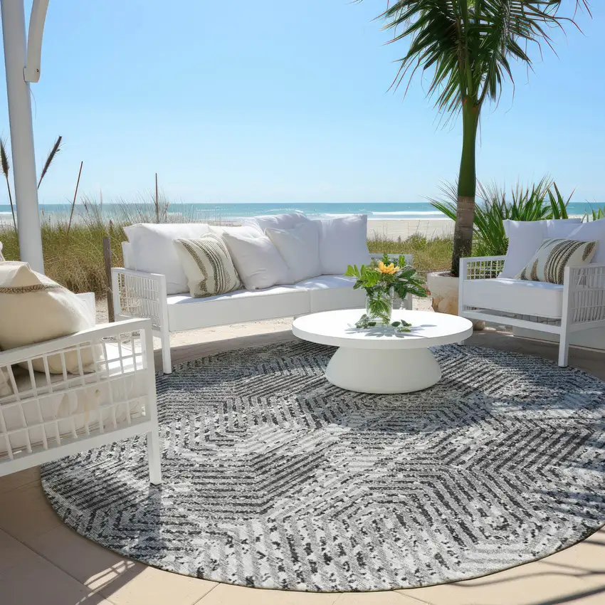 8' Gray And Charcoal Round Geometric Washable Indoor Outdoor Area Rug Photo 6