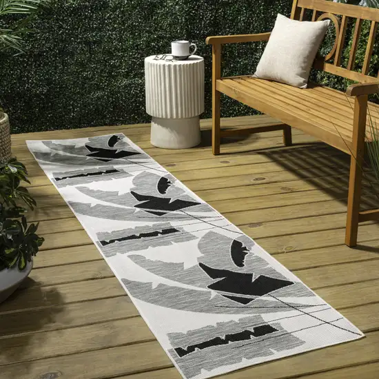 8' Gray And Cream Abstract Indoor Outdoor Runner Rug Photo 4