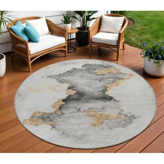 8' Gray And Gold Round Abstract Washable Indoor Outdoor Area Rug Photo 2