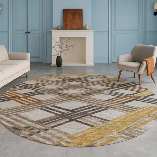 8' Gray And Gold Round Geometric Washable Indoor Outdoor Area Rug Photo 5