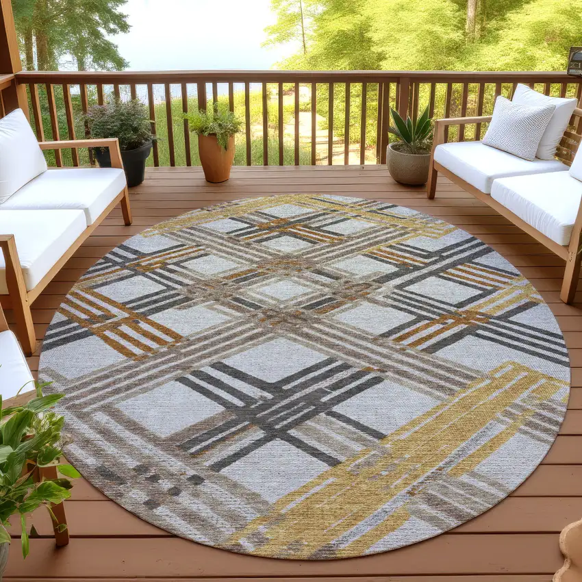 8' Gray And Gold Round Geometric Washable Indoor Outdoor Area Rug Photo 4