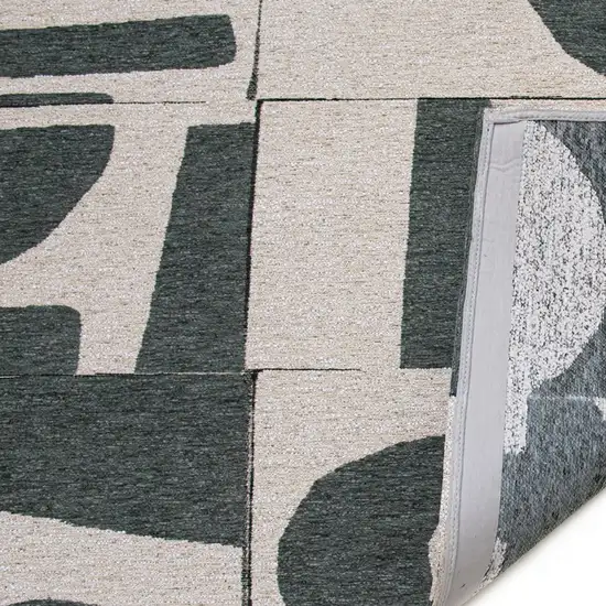 8' Gray And Green Geometric Washable Round Rug Photo 6