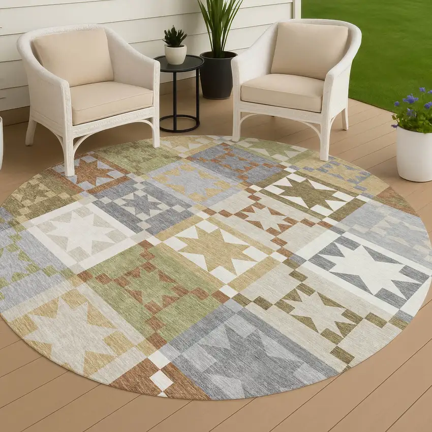 8' Gray And Green Round Patchwork Washable Indoor Outdoor Area Rug Photo 4