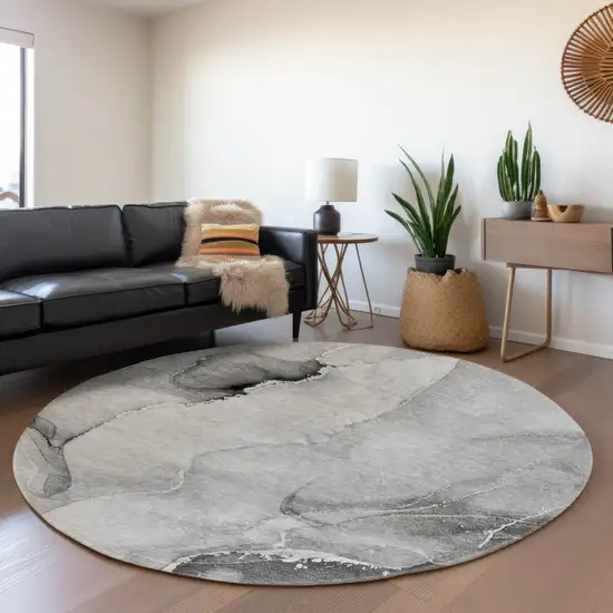 8' Gray And Ivory Abstract Washable Round Rug With UV Protection Photo 5