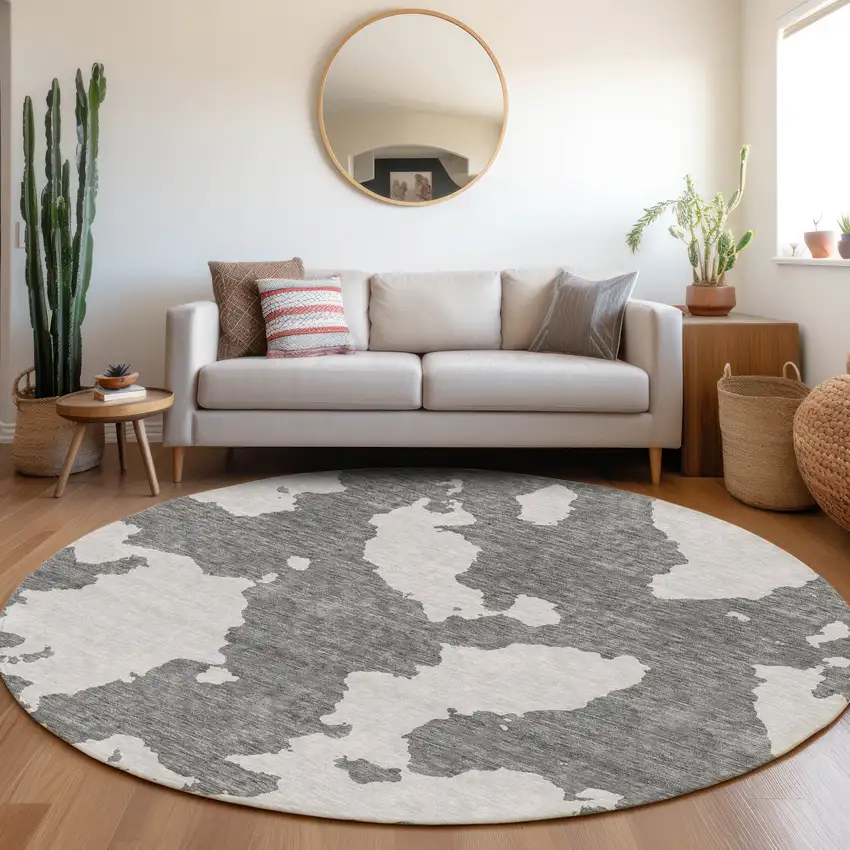 8' Gray And Ivory Abstract Washable Round Rug With UV Protection Photo 4