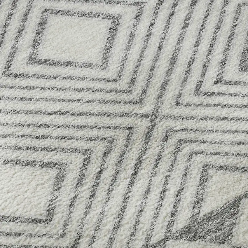 8' Gray And Ivory Geometric Washable Round Rug With UV Protection Photo 9