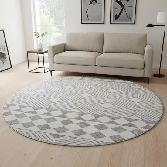 8' Gray And Ivory Geometric Washable Round Rug With UV Protection Photo 2