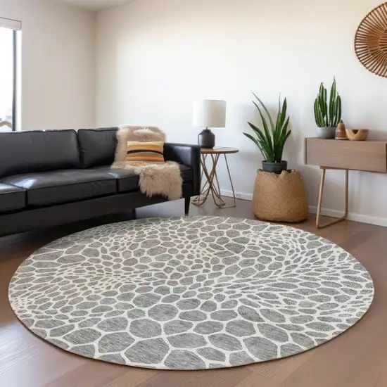 8' Gray And Ivory Geometric Washable Round Rug With UV Protection Photo 5