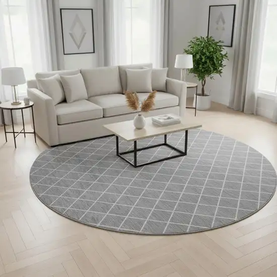 8' Gray And Ivory Geometric Washable Round Rug With UV Protection Photo 2