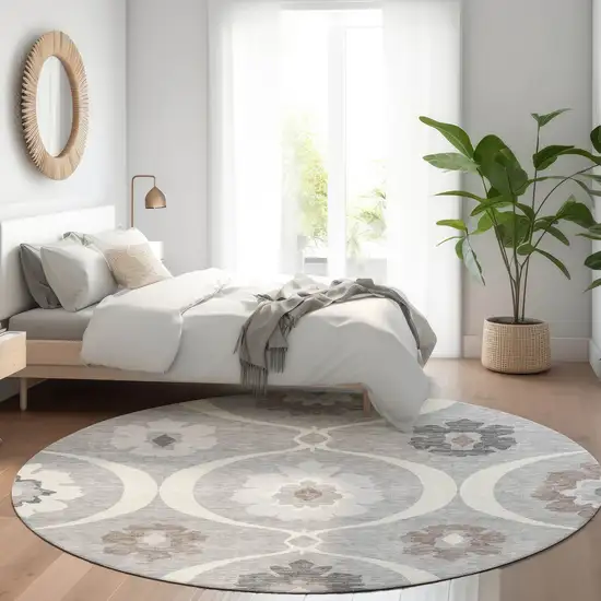 8' Gray And Ivory Medallion Washable Round Rug With UV Protection Photo 5