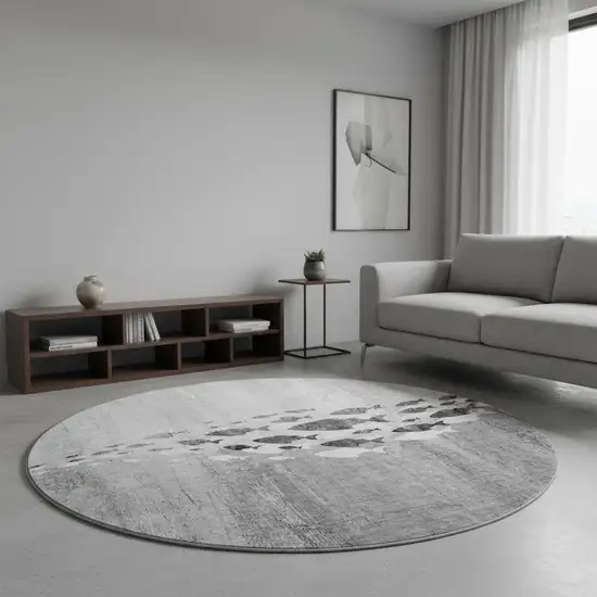 8' Gray And Ivory Nautical Washable Round Rug With UV Protection Photo 2