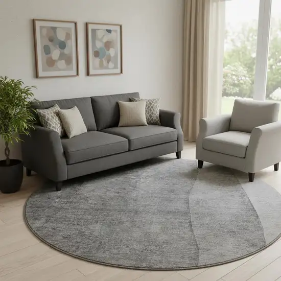 8' Gray And Ivory Ombre Washable Round Rug With UV Protection Photo 1