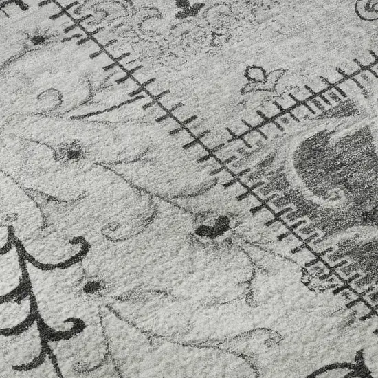 8' Gray And Ivory Patchwork Washable Round Rug With UV Protection Photo 9