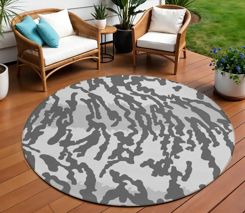 8' Gray And Ivory Round Animal Print Washable Indoor Outdoor Area Rug Photo 1