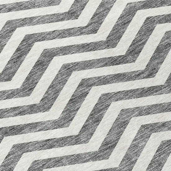 8' Gray And Ivory Round Chevron Washable Indoor Outdoor Area Rug Photo 5