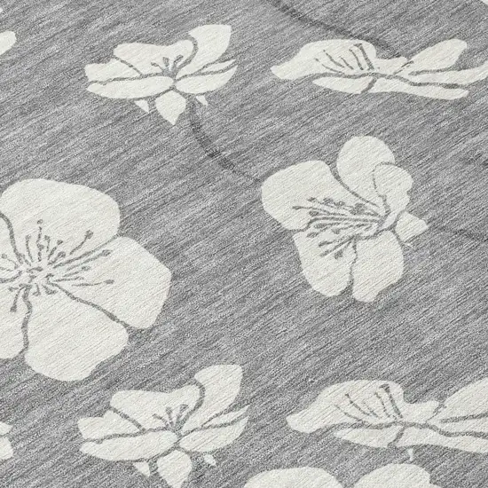 8' Gray And Ivory Round Floral Washable Indoor Outdoor Area Rug Photo 8