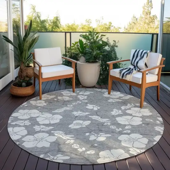 8' Gray And Ivory Round Floral Washable Indoor Outdoor Area Rug Photo 6