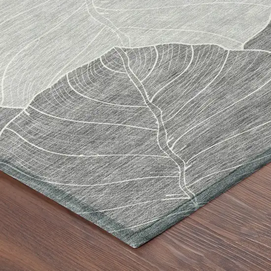 8' Gray And Ivory Round Floral Washable Indoor Outdoor Area Rug Photo 6