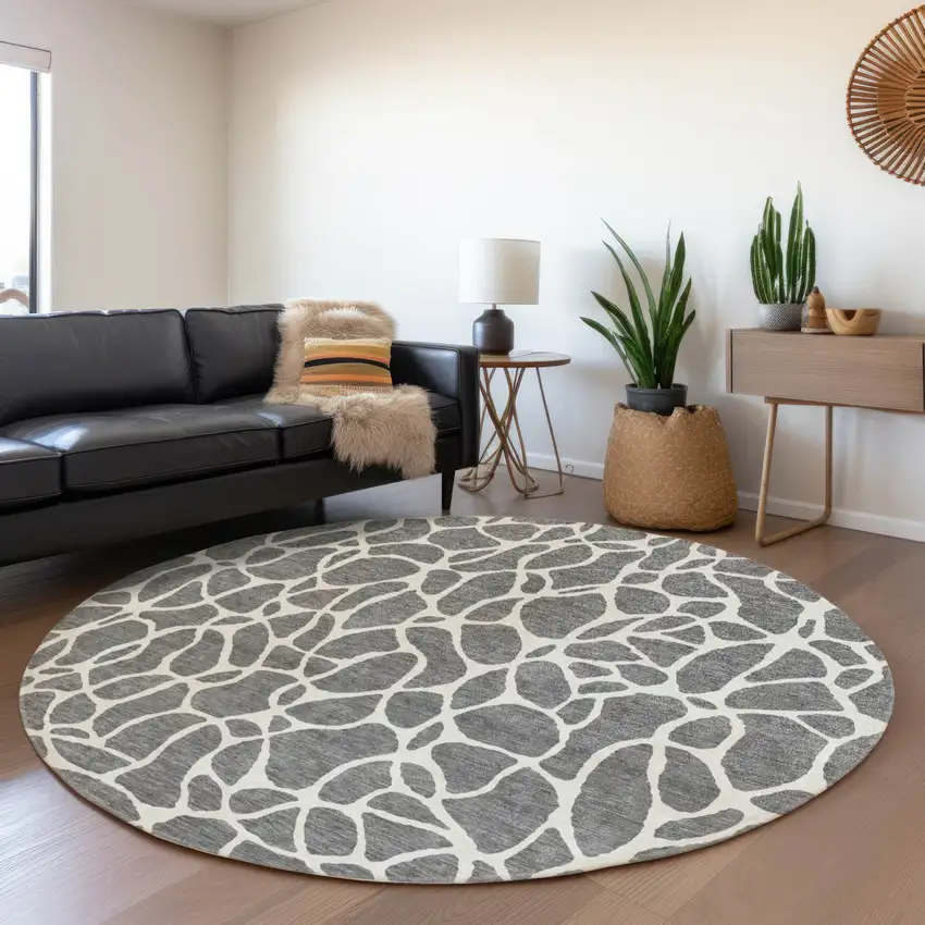 8' Gray And Ivory Round Geometric Washable Indoor Outdoor Area Rug Photo 7