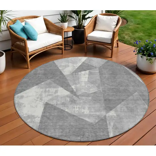 8' Gray And Ivory Round Geometric Washable Indoor Outdoor Area Rug Photo 2