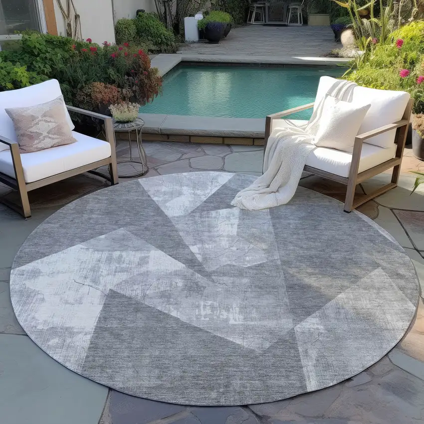 8' Gray And Ivory Round Geometric Washable Indoor Outdoor Area Rug Photo 5