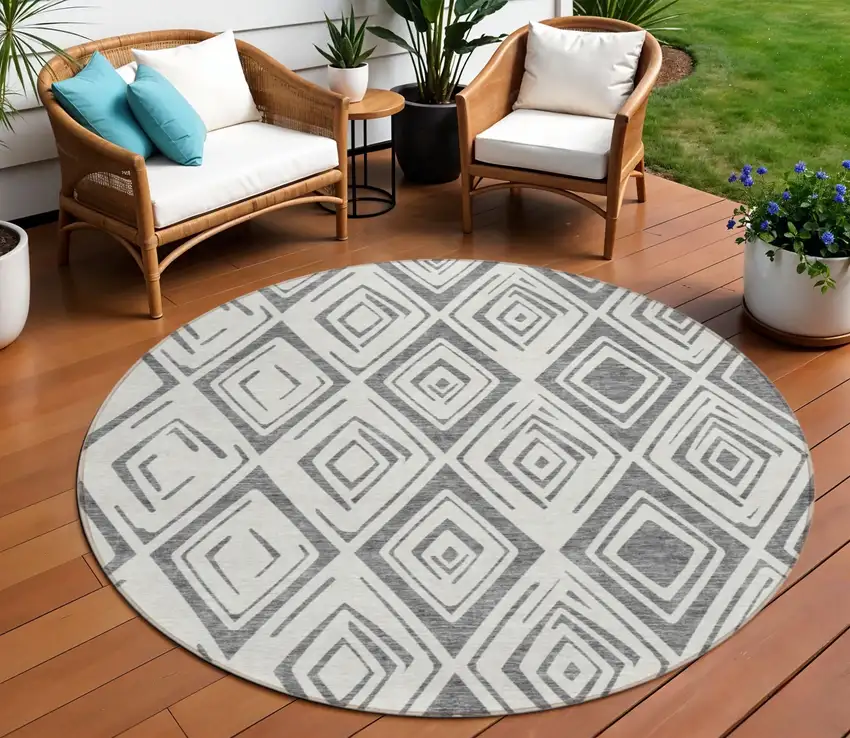 8' Gray And Ivory Round Geometric Washable Indoor Outdoor Area Rug Photo 1