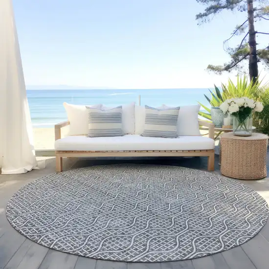 8' Gray And Ivory Round Geometric Washable Indoor Outdoor Area Rug Photo 7