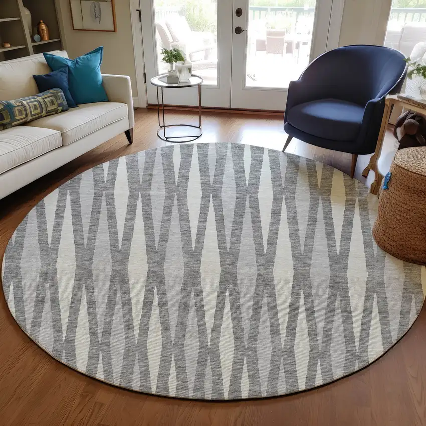 8' Gray And Ivory Round Geometric Washable Indoor Outdoor Area Rug Photo 7