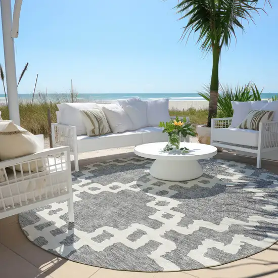8' Gray And Ivory Round Geometric Washable Indoor Outdoor Area Rug Photo 6