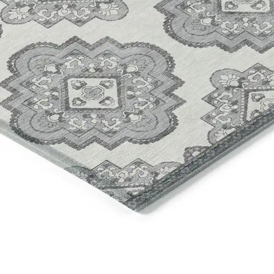 8' Gray And Ivory Round Medallion Washable Indoor Outdoor Area Rug Photo 4