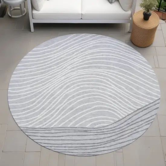 8' Gray And Ivory Round Striped Washable Indoor Outdoor Area Rug Photo 8