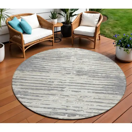 8' Gray And Ivory Round Striped Washable Indoor Outdoor Area Rug Photo 1