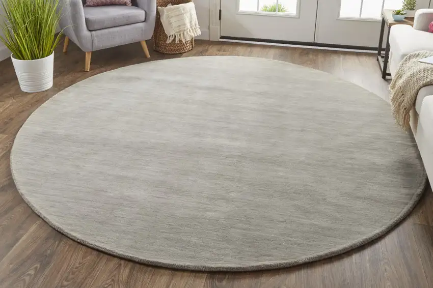 8' Gray And Ivory Round Wool Hand Woven Stain Resistant Area Rug Photo 4