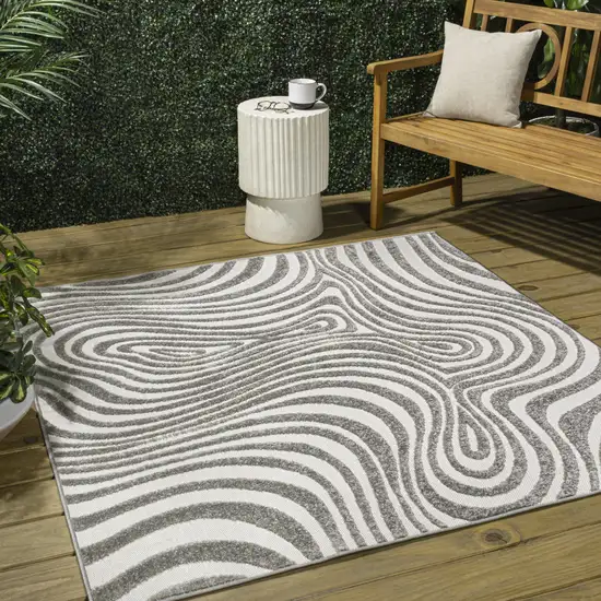 5' Gray And Ivory Square Abstract Indoor Outdoor Area Rug Photo 5