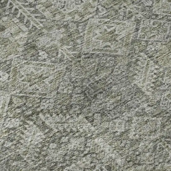 8' Gray And Ivory Tribal Washable Round Rug With UV Protection Photo 8