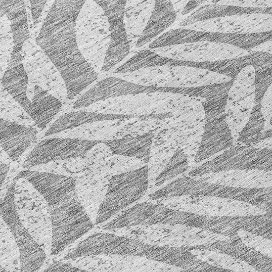 8' Gray And Light Gray Round Floral Washable Indoor Outdoor Area Rug Photo 8