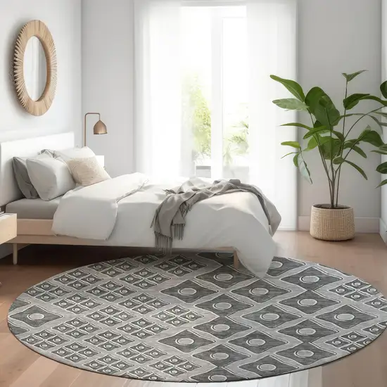 8' Gray And Light Gray Round Geometric Washable Indoor Outdoor Area Rug Photo 8