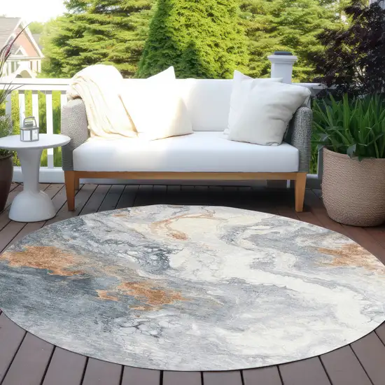 8' Gray And Rust Round Abstract Washable Indoor Outdoor Area Rug Photo 5