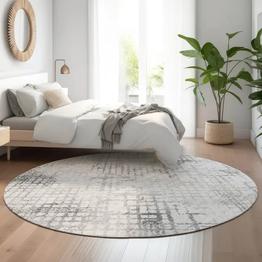 8' Gray And Silver Abstract Geometric Washable Round Rug With UV Protection Photo 5