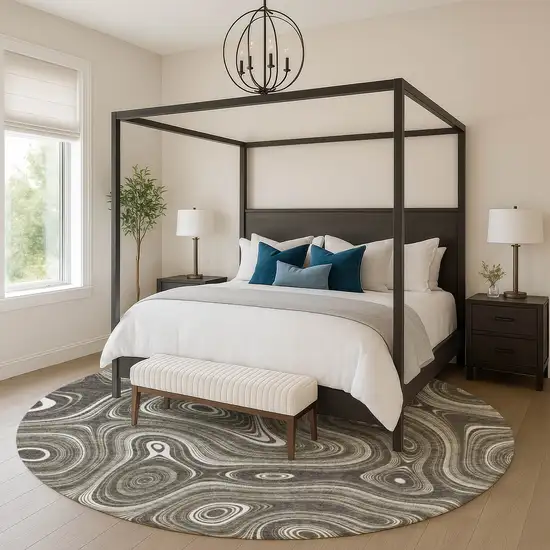 8' Gray And Silver Geometric Washable Round Rug With UV Protection Photo 5