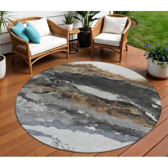 8' Gray And Silver Round Abstract Washable Indoor Outdoor Area Rug Photo 2