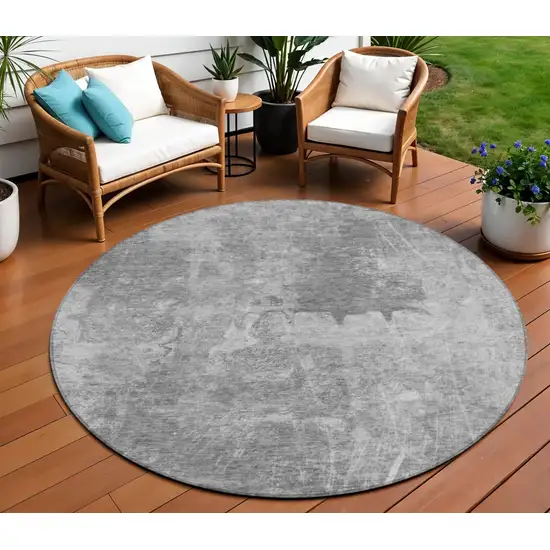 8' Gray And Silver Round Abstract Washable Indoor Outdoor Area Rug Photo 1