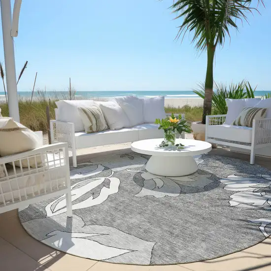 8' Gray And Silver Round Floral Washable Indoor Outdoor Area Rug Photo 7