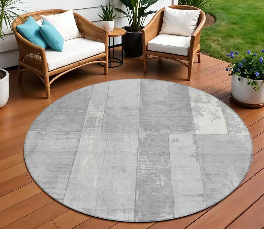 8' Gray And Silver Round Geometric Washable Indoor Outdoor Area Rug Photo 2