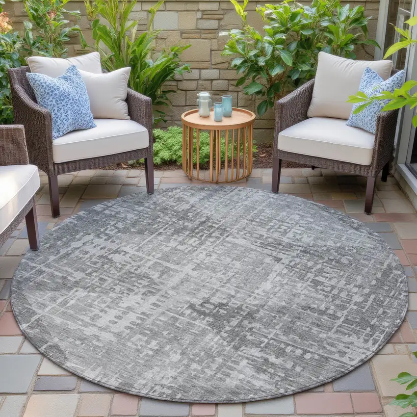 8' Gray And Silver Round Geometric Washable Indoor Outdoor Area Rug Photo 6