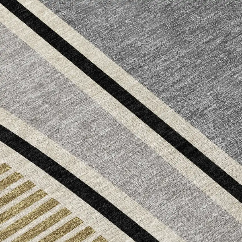 8' Gray And Silver Round Geometric Washable Indoor Outdoor Area Rug Photo 7